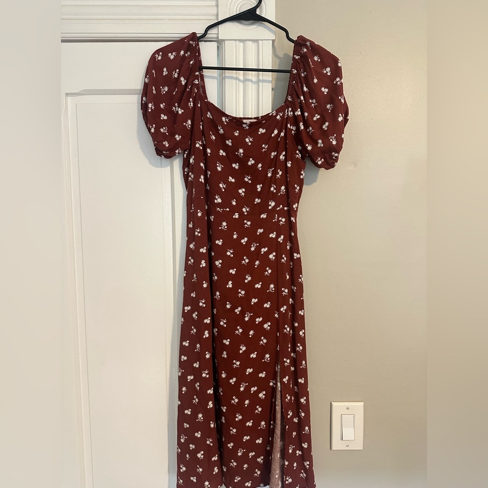 Francesca’s floral rust dress with slit size small